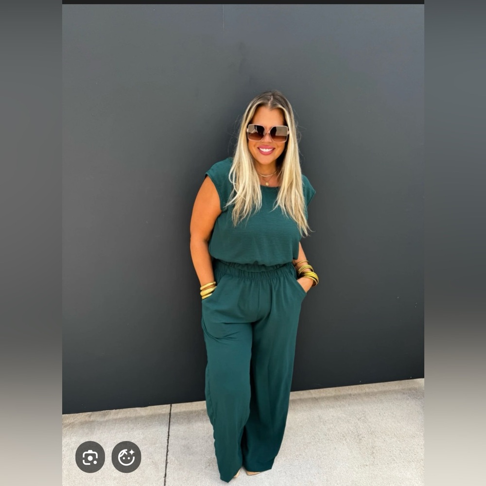 Blakeley Green Women's set